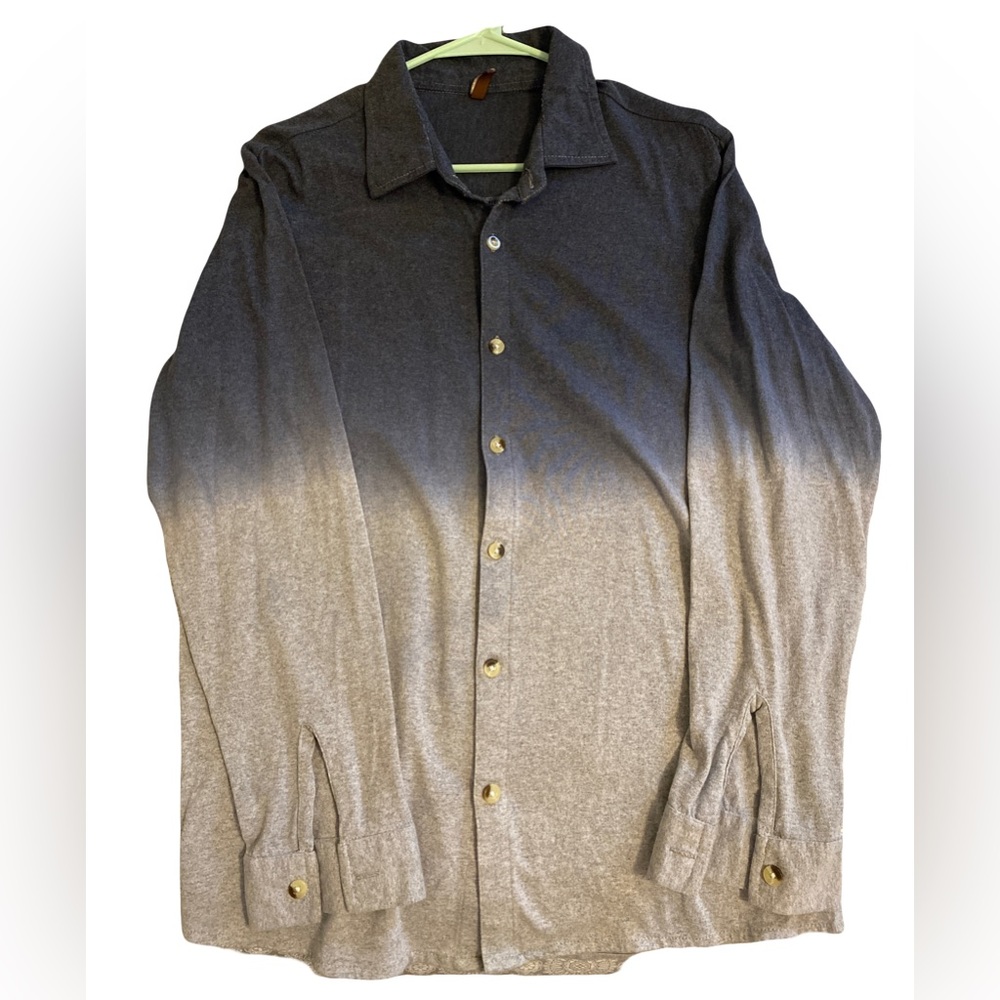 Upper unique gradient shirt